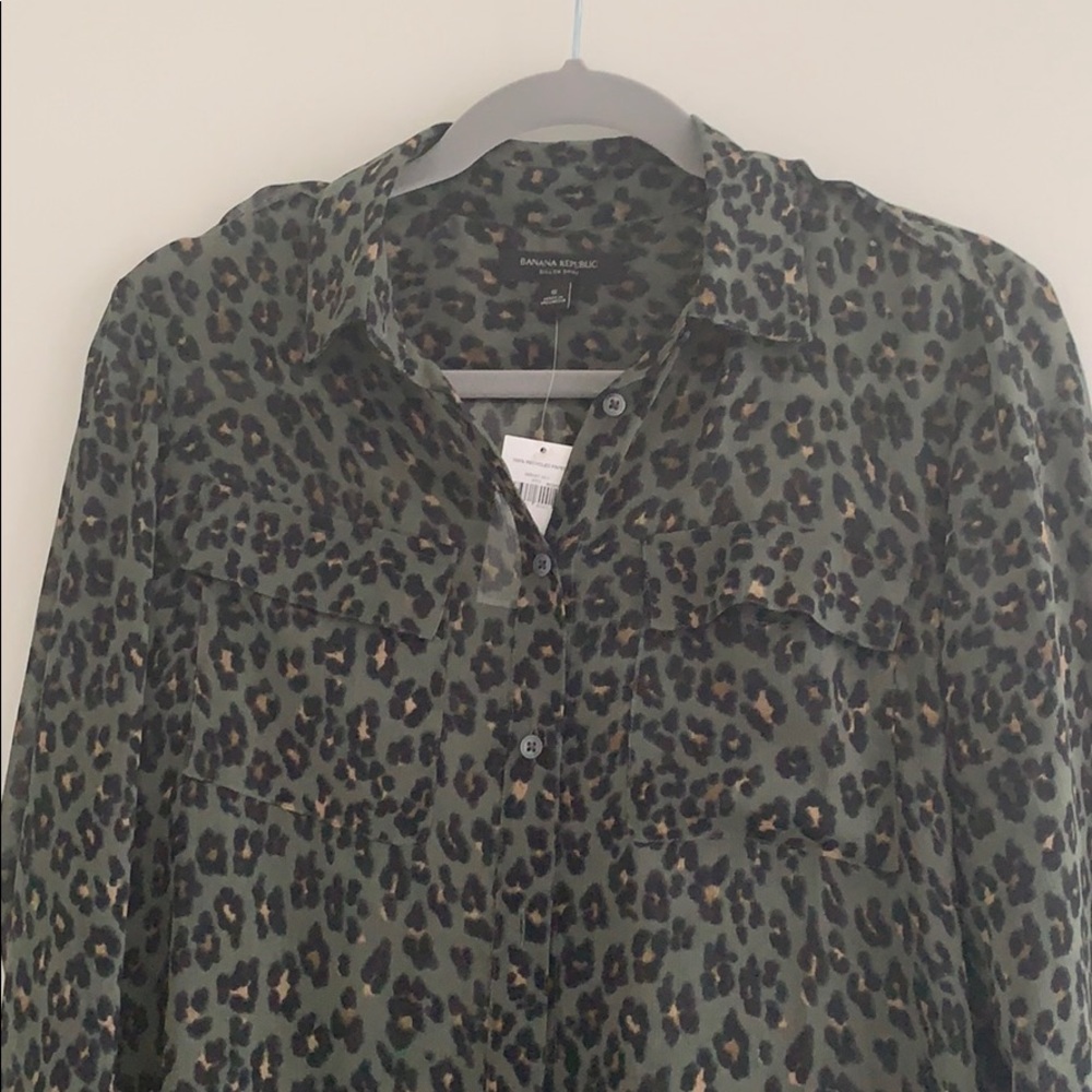 Banana Republic Dillon Shirt size Small
